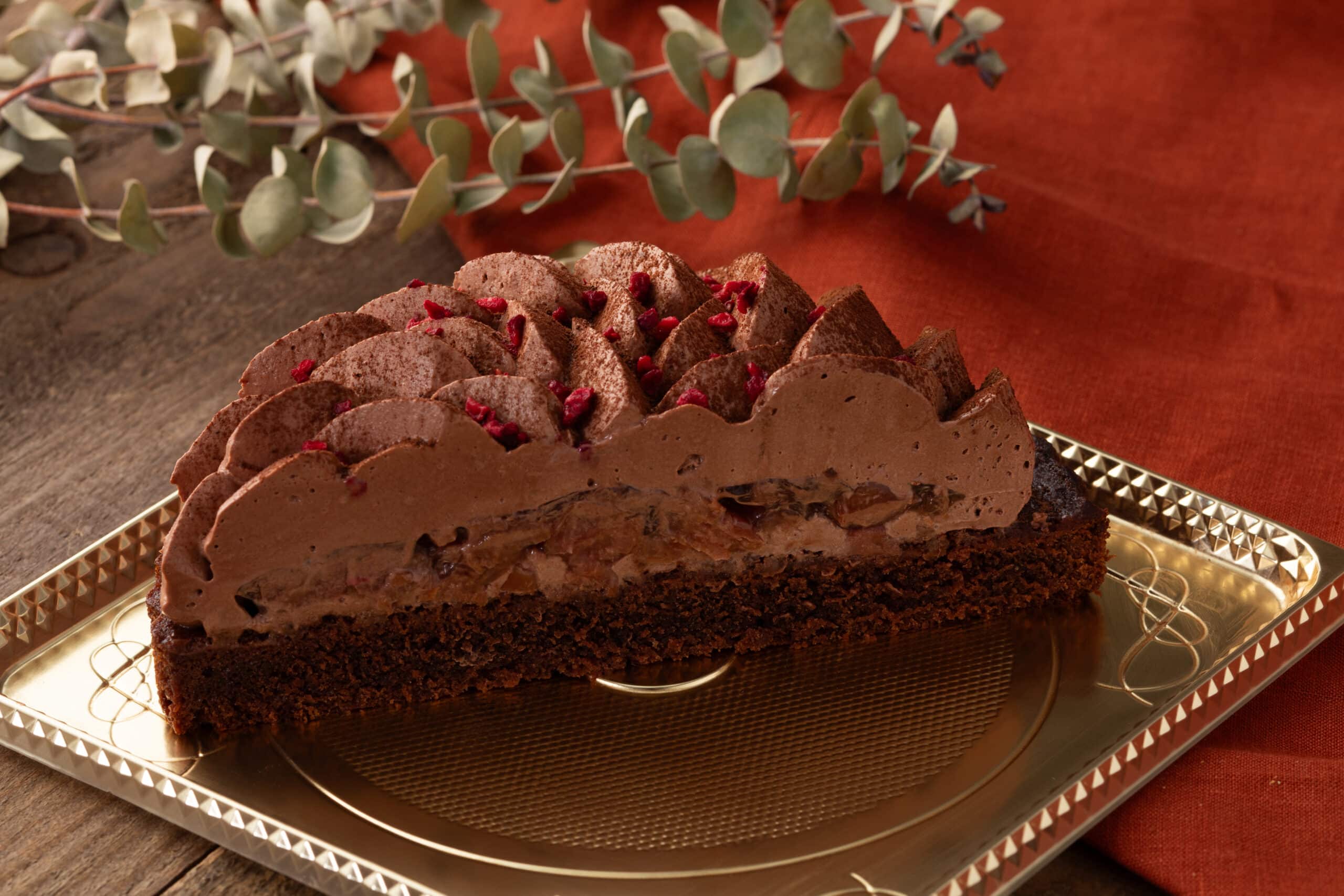 メゾンシャトンズのフォレノワールの断面