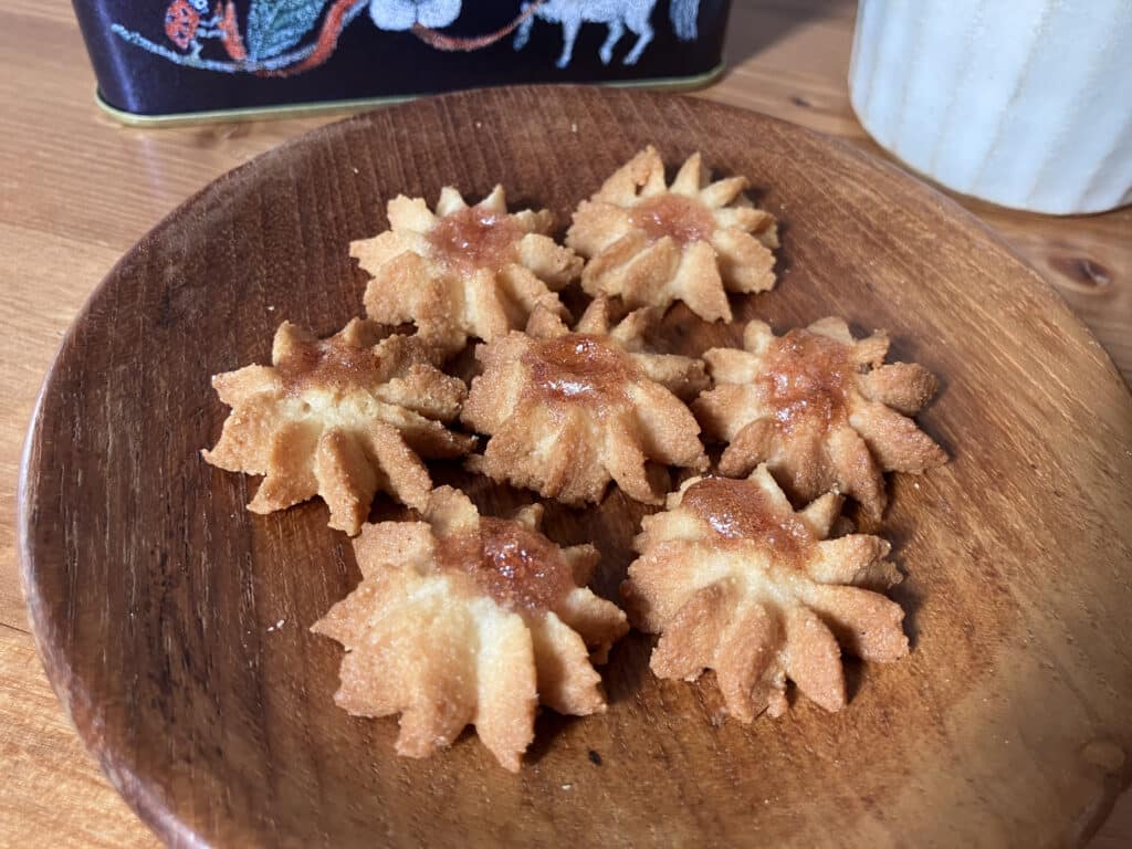 いちごの咲きみだれクッキー